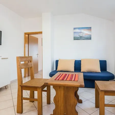 Hrskanovic 2 By Interhome Vir